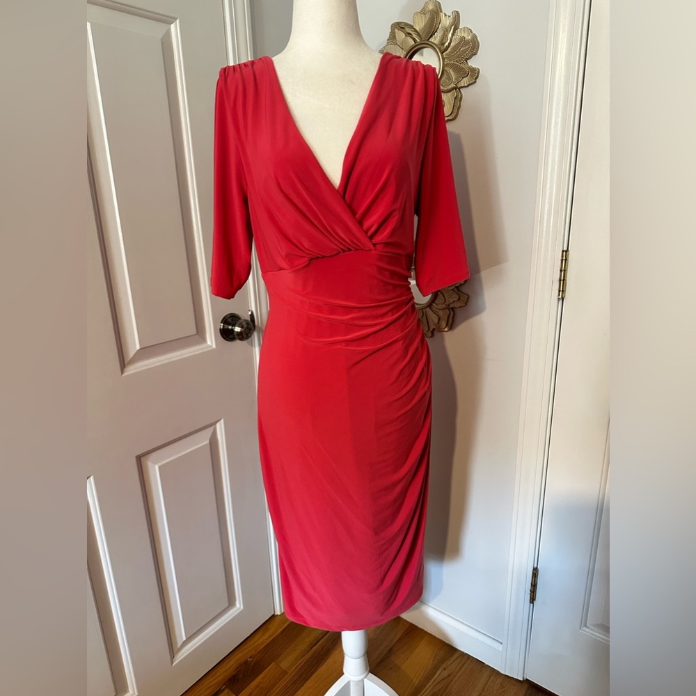 Stunning and flattering coral/red green label Ralph Lauren dress